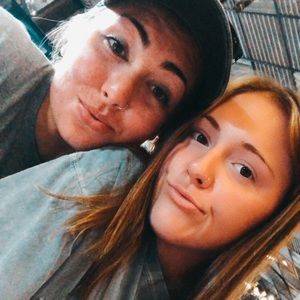 Meet your Posher, Hailey